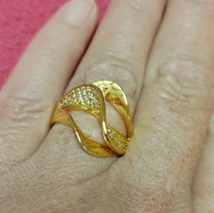 New unique 18kgf cz ring